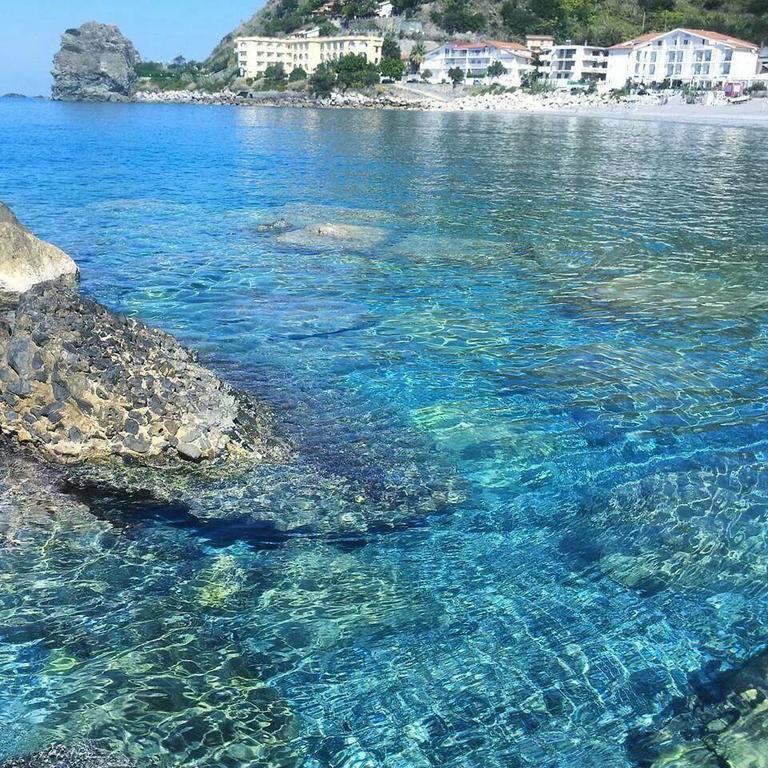 Hotel Ristorante Mareblu 아망테 외부 사진