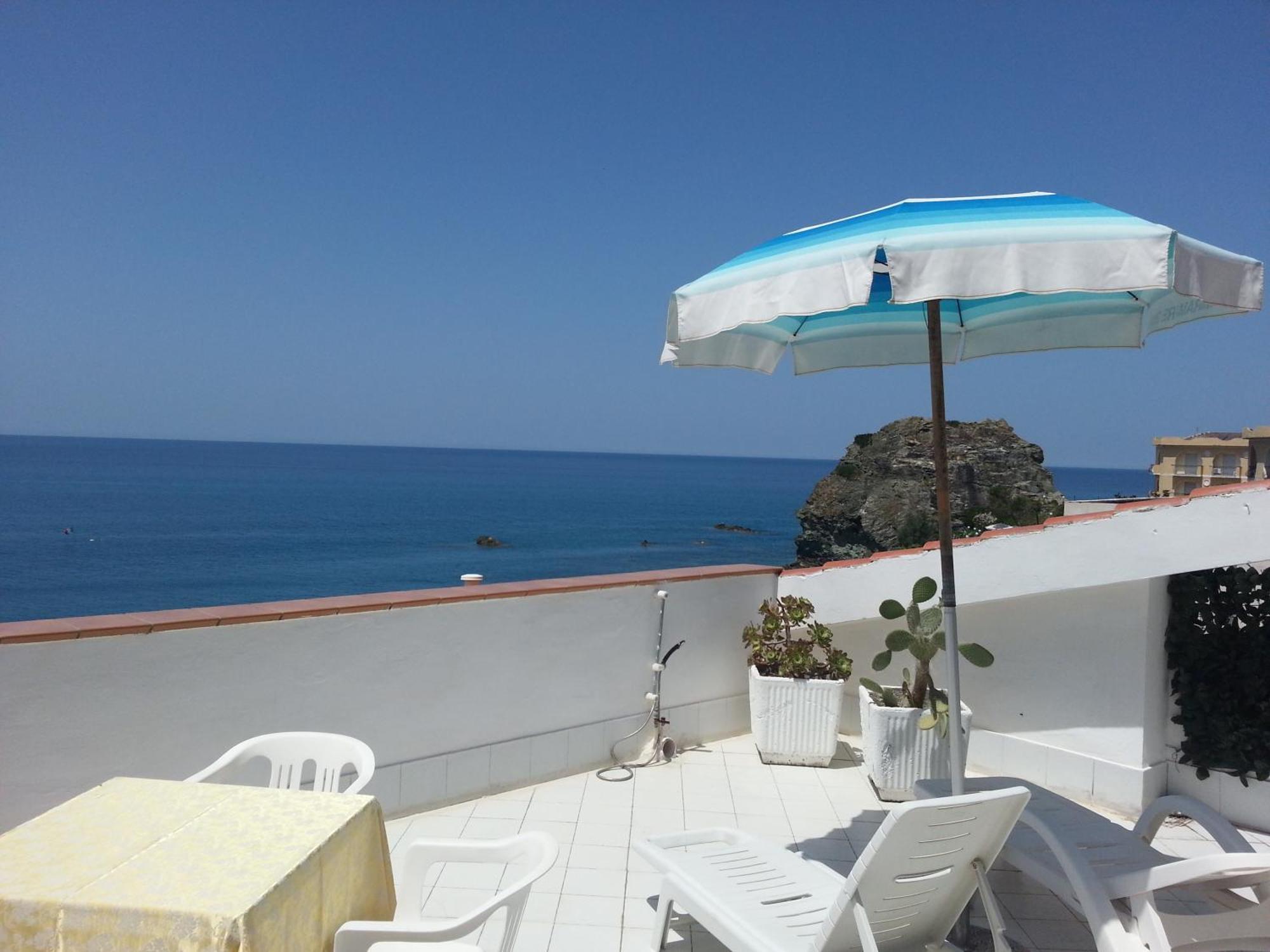 Hotel Ristorante Mareblu 아망테 외부 사진