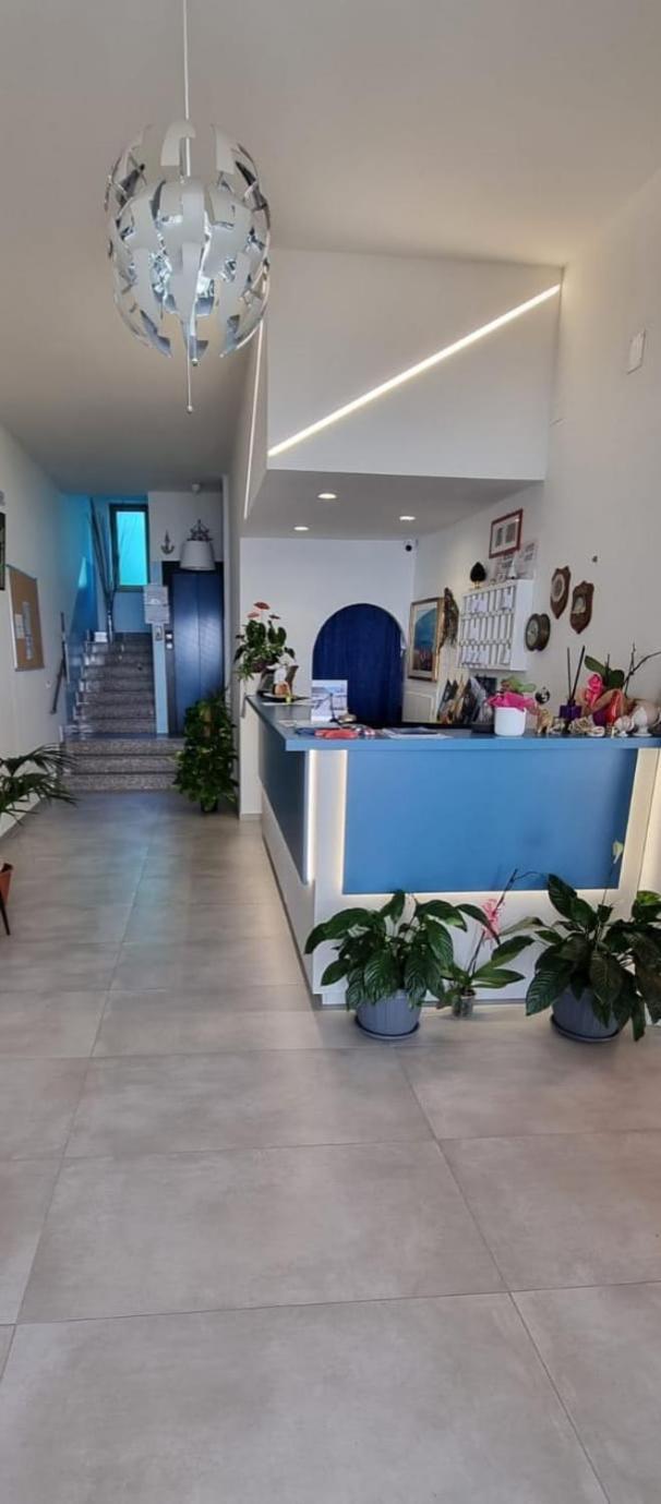 Hotel Ristorante Mareblu 아망테 외부 사진